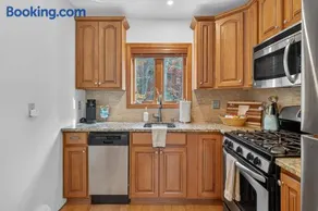 VT Lake house minutes from Okemo - Image 4