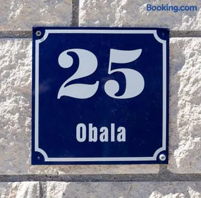 Obala 25, Bol - Image 2