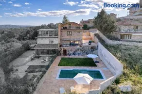 Villa de lujo de piedra, Cine para niños, Vistas, Piscina - Image 1