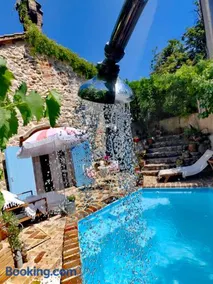 Festina Lente Heritage Villa Krk - Heated pool with hydromassage - Image 2