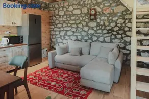 Arhetip, Kikina Villa - Image 4