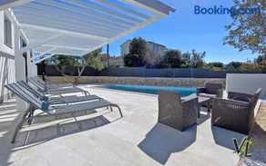 Pakostane - MASLENIK -appartement 65 m2 et piscine - Image 1