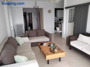 Super view seafront apartment - Image 1