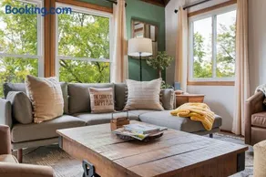 No Dog Fees - Dog Friendly 3BR 2BA with Loft and Mountain Views - Near Bryce Resort in Basye, VA - Image 1