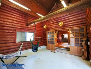 Loghouse HOKA -バレルサウナ付貸切別荘 大型犬ペット可 - Image 1