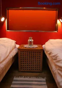 Utter Inn - Image 3