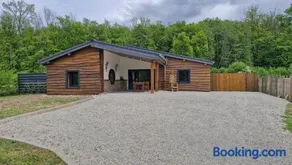 Domaine des trois fées le chalet du Roi - Image 1