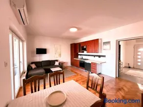 Apartment Sofia - Image 2