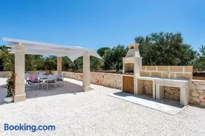 Stefano's Villa - Image 4