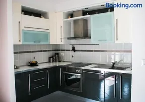 Elle Apartment - Image 4