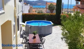 Villa Golden Sun with swimming pool and jacuzzi - Image 2