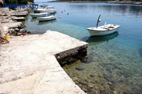 Apartments by the sea Basina, Hvar - 8754 - Image 5