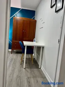Private Room Near Airport K4 - Image 5