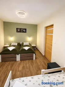 Zója Apartmanház - Image 3