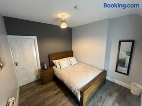 Corner House Accommodation - Image 2