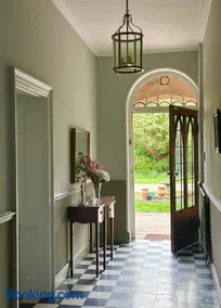 Bleasby Hall - Kelham Suite B&B - Image 3