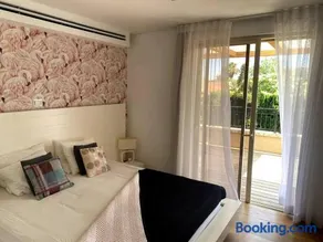 The Peaceful Villa - Image 3