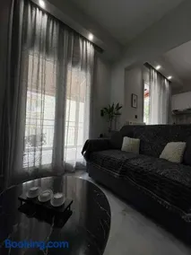 The Castle Nook - Image 1