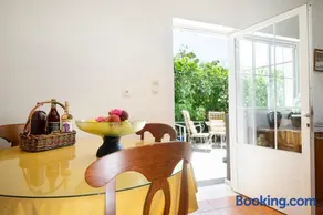 Irini House - Image 5