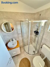 L&L Apartments - Image 2