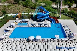 Garden Park Beldibi Hotel - Image 2