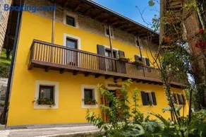 Casa Runcis - Image 1