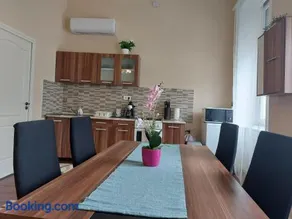 Kincstár Apartmanok - Image 2