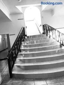 Sapphire Hotel - Image 2