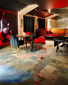 Love Room Tentation - Image 1