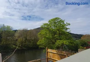 Ty Taf- 2 Bed Cottage with Quick & Easy Transport Links to Cardiff Centre - Image 3