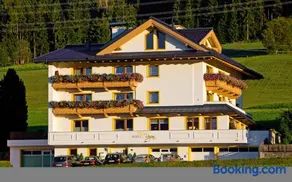 Hotel Garni Regina - Image 1