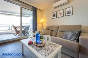 Stunning Views Guaranteed - Image 3