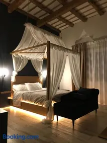 Villa White Luxury Residence - Image 1