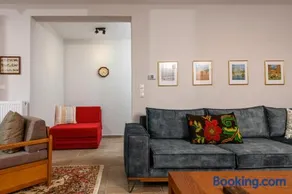 Kyra’s House - Image 4