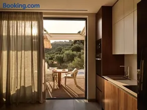 Villa Theta by Villa Select - Image 1