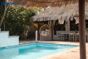 Villa Los Olivos Boho Style Pool Tranquile - Image 2