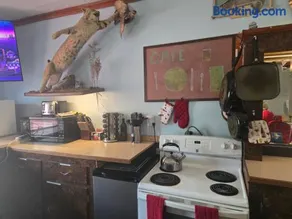 Jake's Bed & Bar - Image 2
