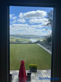 The Manor Boutique Hotel Restaurant and Bar - Image 3