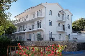 Villa Dragi With Pool, Sauna, & Whirlpool - Image 3