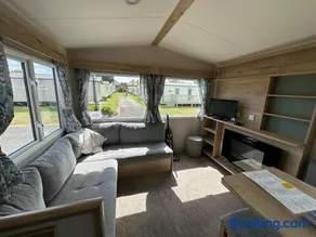 Dainville Caravan Park - Image 4