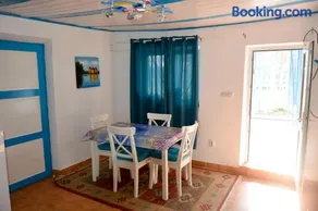 Sailors Guest House Jurilovca - Image 3