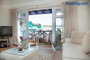 Yachtside - Image 5