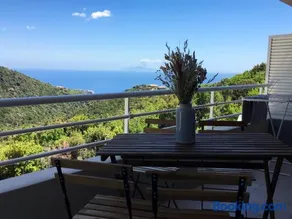 Appartement moderne à Bastia de 57 m² avec vue mer exclusive - Image 2