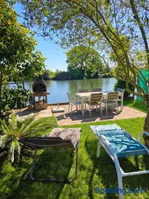Appartement familial avec jardin et vue sur lac à Clairac, 80 m² - Image 1