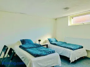 Cozy room with 2 single bed in Landskrona - Image 2