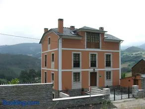 Apartamentos Rurales El Palacio de Doiras - Image 1