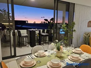 Luxury Condo 2Bedrooms near Olympic Park CBD - Image 2