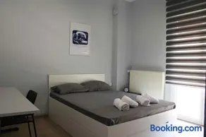 Sarris apartment - Image 3