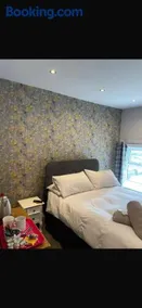 Airport Tavern Accommodation - Image 3