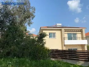 Holiday House in Oroklini - Image 3